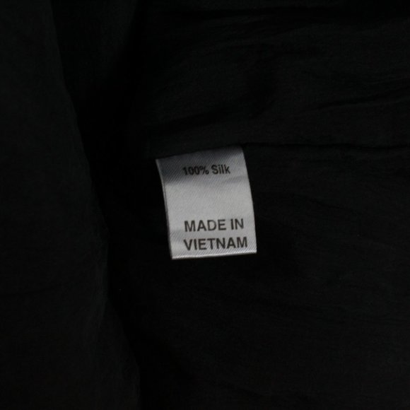 Things Of Substance Black Silk Cap Sleeve Embroidered Pleated Dress Size 8 - Picture 11 of 14